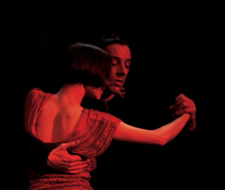 Tango (1)